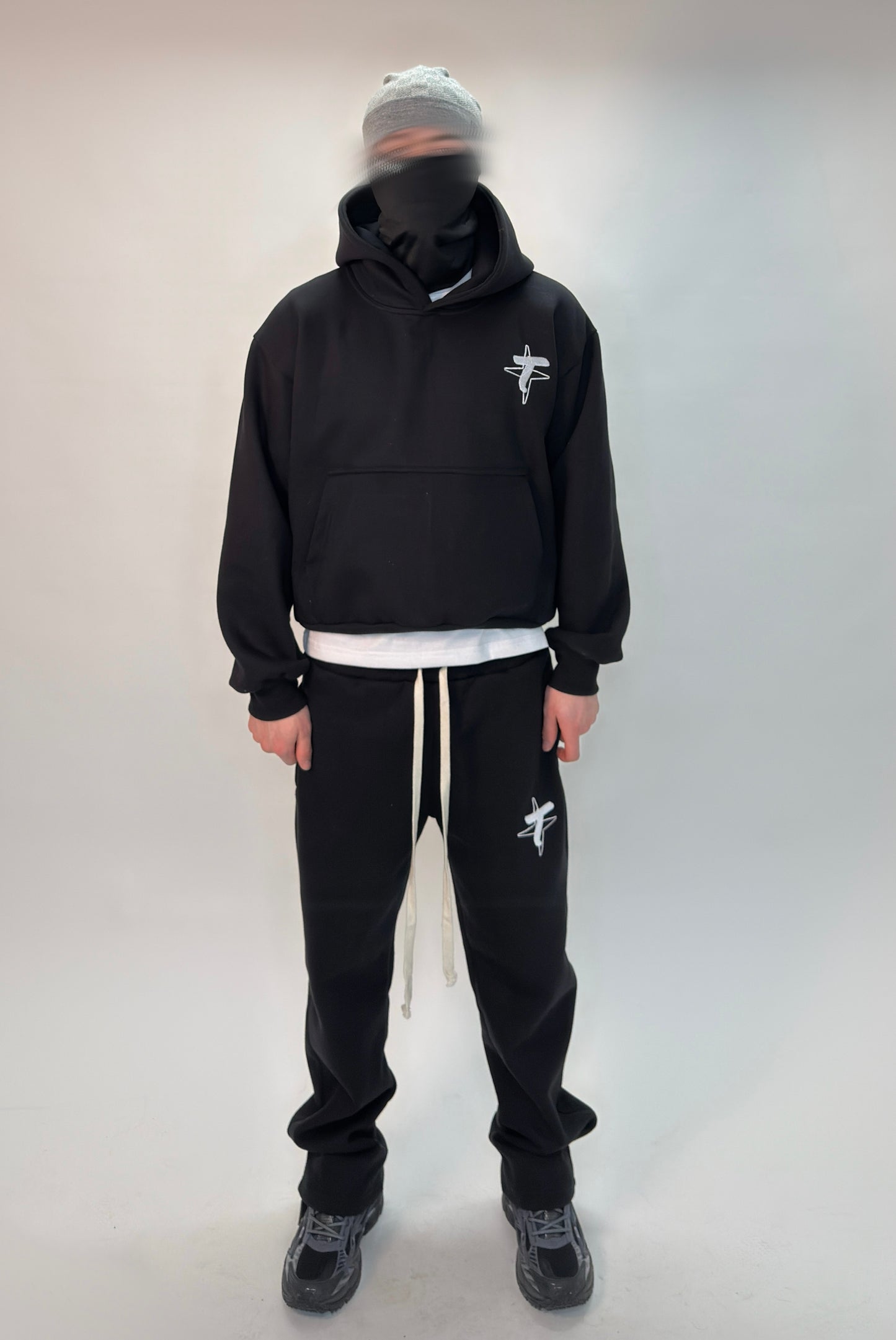 ‘Essential’ Black Bottoms
